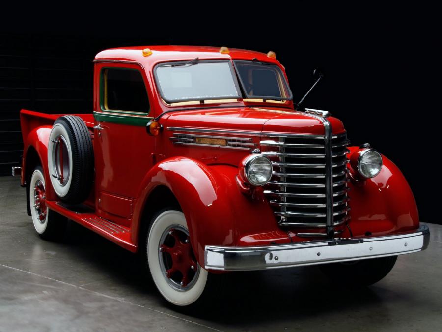  Diamond T Model 201 Pickup 1938 года  (фото 21 из 21)